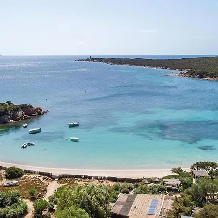 Hébergement de vacances De Furnellu Location Pieds Dans L'eau *