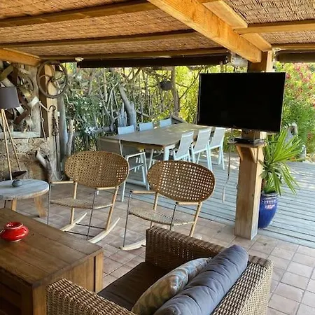 De Furnellu Location Pieds Dans L'eau Hébergement de vacances
